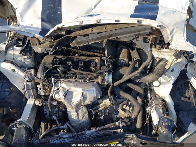 2010 MINI COOPER WMWMF3C57ATZ61264 Photo 9