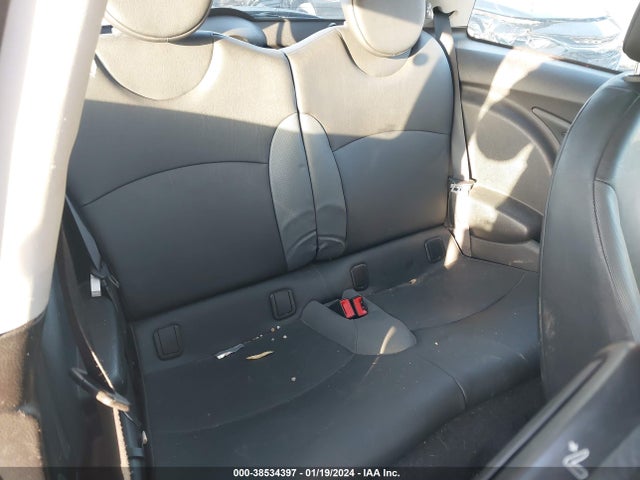 2010 MINI COOPER WMWMF3C57ATZ61264 Photo 7