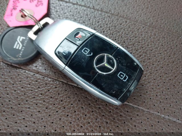 WDDZF4KB9KA582114 Mercedes-Benz E 300 4matic