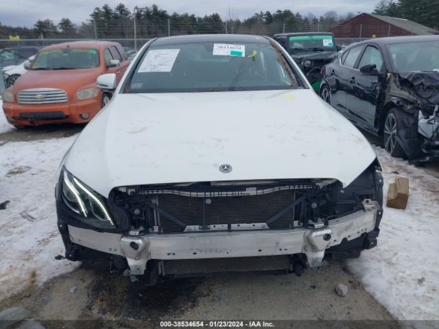 WDDZF4KB9KA582114 Mercedes-Benz E 300 4matic