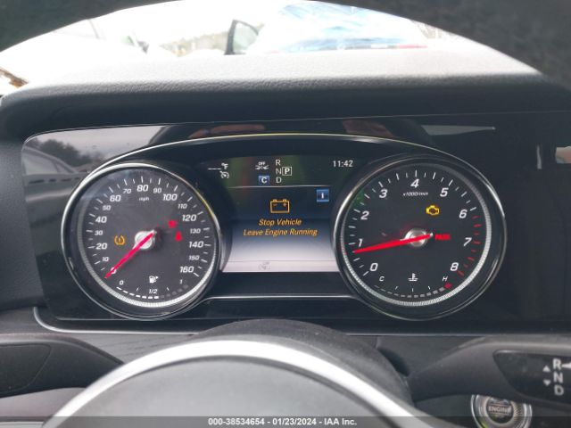 WDDZF4KB9KA582114 Mercedes-Benz E 300 4matic