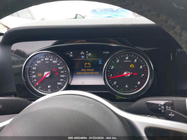 WDDZF4KB9KA582114 Mercedes-Benz E 300 4matic