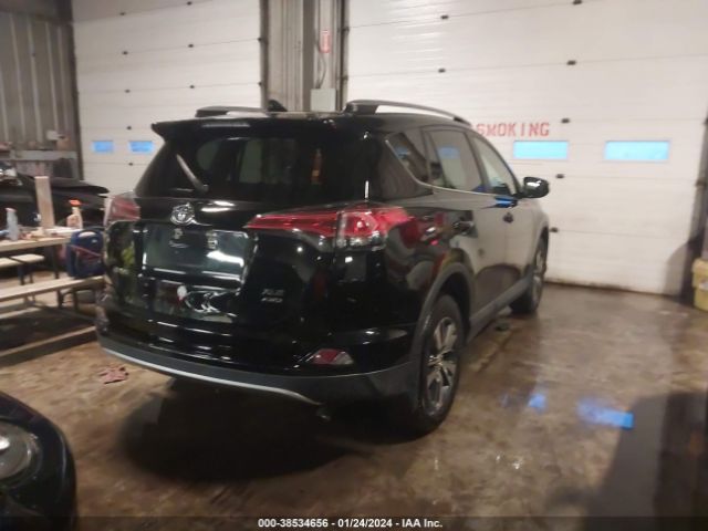 2017 TOYOTA RAV4 2T3RFREV7HW642463 Photo 3