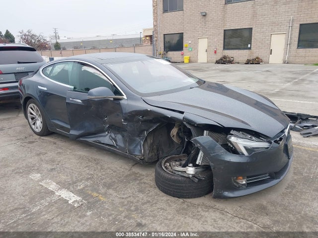 2016 TESLA MODEL S 5YJSA1E18GF175637 Photo 0