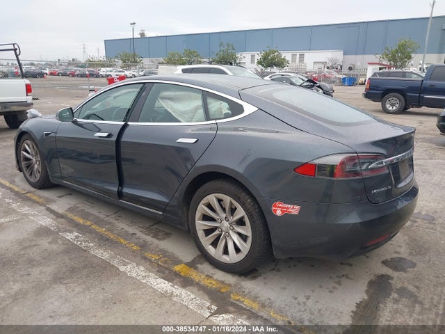 2016 TESLA MODEL S 5YJSA1E18GF175637 Photo 2