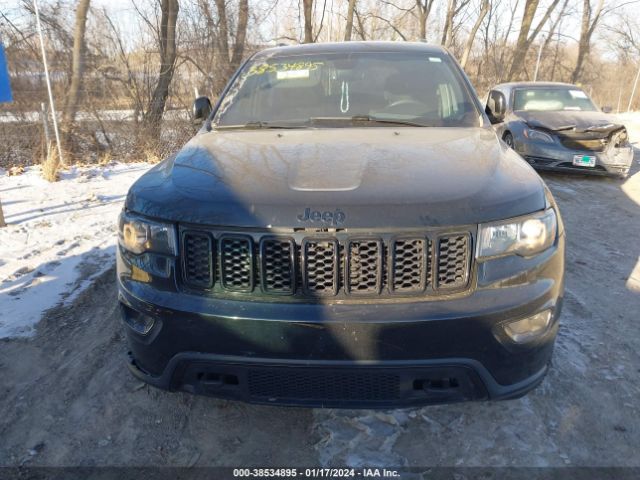 1C4RJFAGXJC500377 Jeep Grand Cherokee Upland 4x4