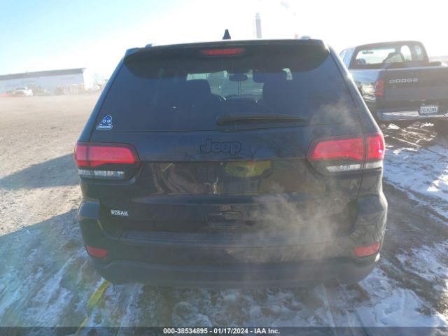 1C4RJFAGXJC500377 Jeep Grand Cherokee Upland 4x4