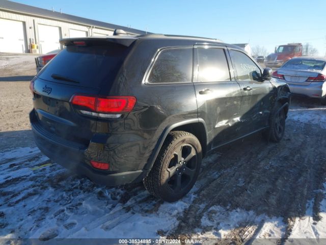1C4RJFAGXJC500377 Jeep Grand Cherokee Upland 4x4