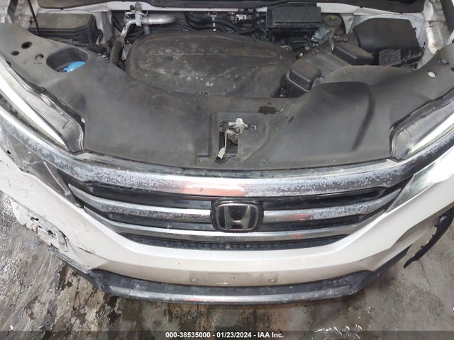 Honda Pilot Elite 2016 5FNYF6H01GB048627 Image 10