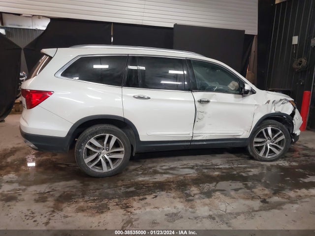 Honda Pilot Elite 2016 5FNYF6H01GB048627 Image 13