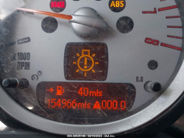 2008 MINI COOPER S CLUBMAN WMWMM33578TP71416 Photo 6