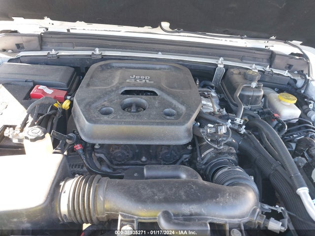 1C4HJXEN0MW538875 Jeep Wrangler Unlimited Sahara Altitude 4x4