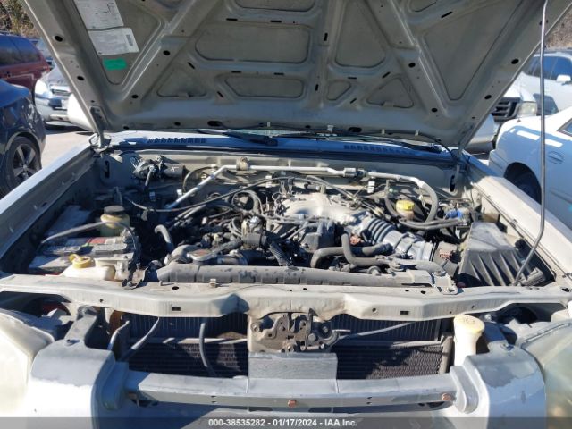 2002 NISSAN FRONTIER 2WD 1N6ED29X82C305640 Photo 9