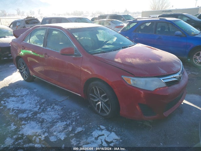 2014 4T1BF1FK2EU749352 main image