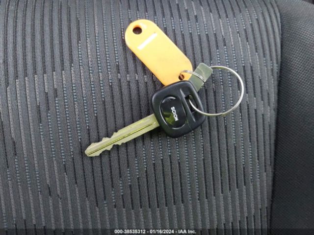 JTLZE4FEXEJ054558 Scion XB