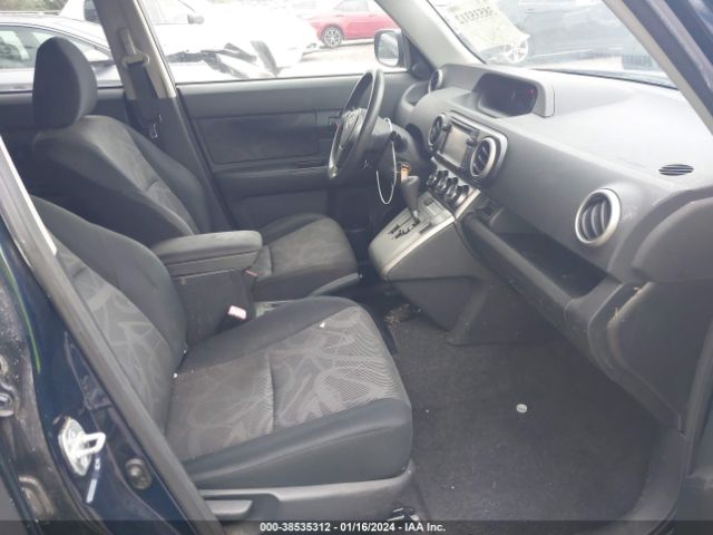 JTLZE4FEXEJ054558 Scion XB