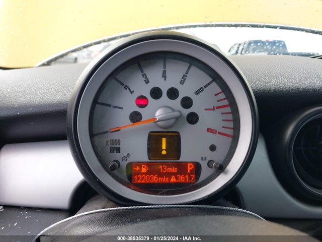 2007 MINI COOPER WMWMF33597TT56218 Photo 6