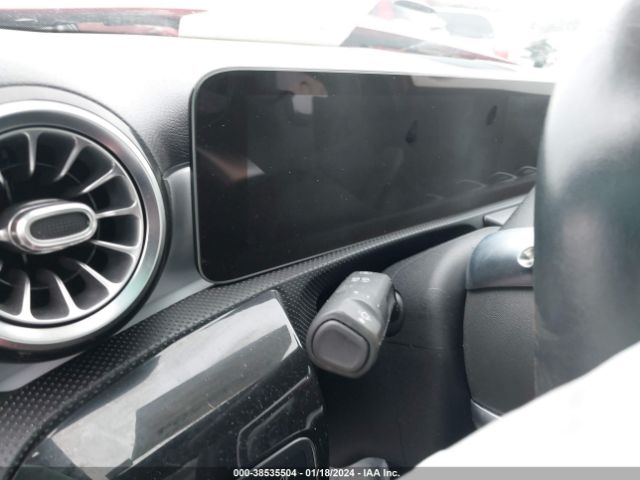 WDD3G4FB9KW017653 Mercedes-Benz A 220 4matic