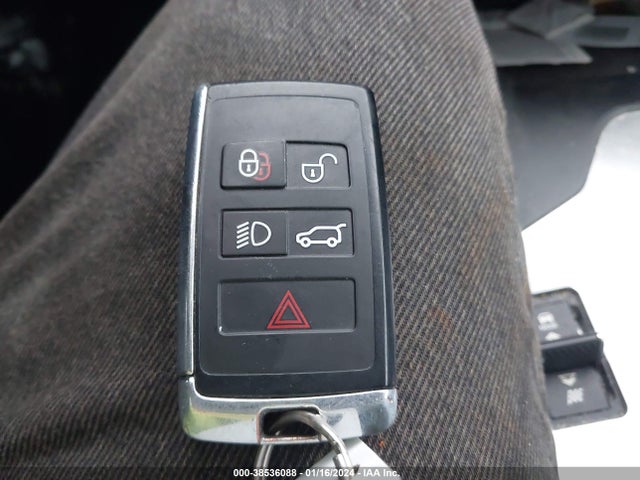 2020 JAGUAR E-PACE SADFP2FX9L1Z77047 Photo 10