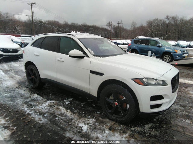 2018 JAGUAR F-PACE SADCJ2FX4JA281777 Photo 0