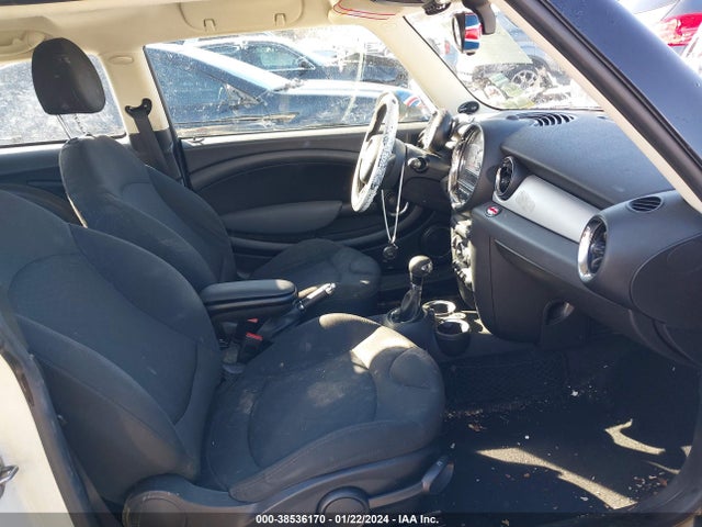 2012 MINI COOPER WMWSU3C50CT262168 Photo 4