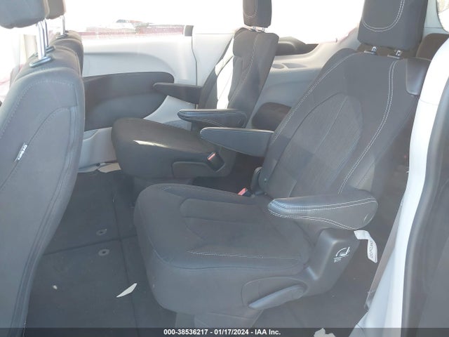 2C4RC1CG9PR610539 Chrysler Voyager Lx
