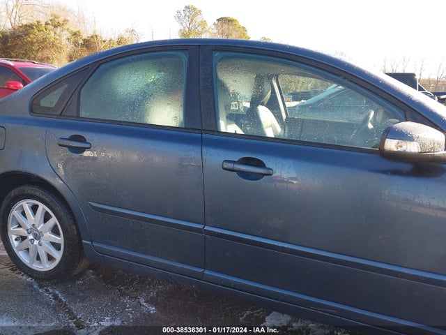 2008 VOLVO S40 2.4I VIN: YV1MS382882375275