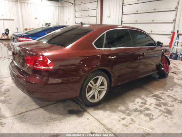 1VWBN7A38EC055925 Volkswagen Passat 2.0l Tdi Se