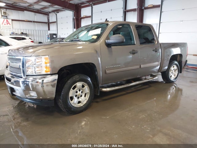 2013 CHEVROLET SILVERADO 1500 LT VIN: 3GCPCSE01DG200185