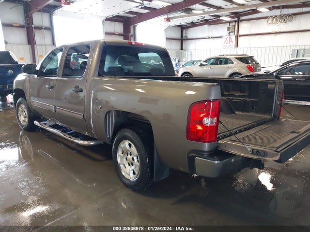 2013 CHEVROLET SILVERADO 1500 LT VIN: 3GCPCSE01DG200185