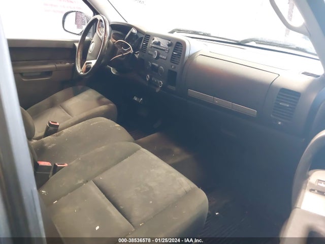 2013 CHEVROLET SILVERADO 1500 LT VIN: 3GCPCSE01DG200185