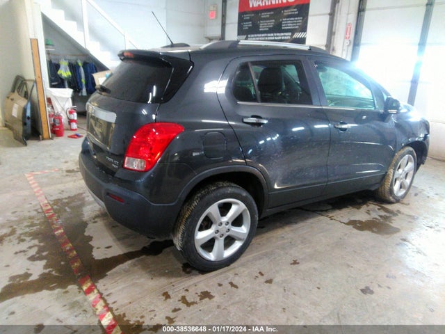 Chevrolet TRAX LTZ 2016 3GNCJRSB1GL200385 Image 4