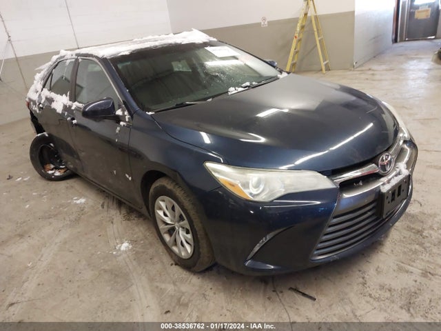 Toyota CAMRY LE 2015 4T1BF1FK9FU989368 главное изображение