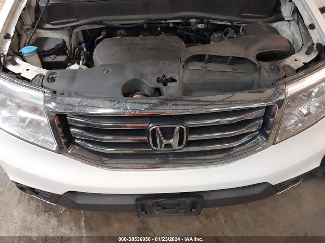 Honda PILOT LX 2015 5FNYF4H21FB009122 Image 10
