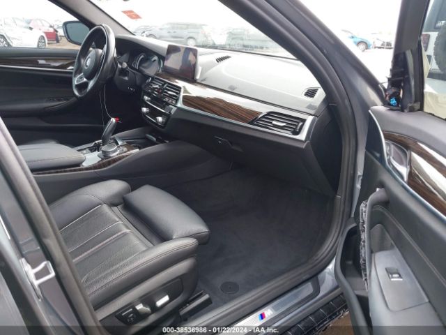 2019 BMW 540I WBAJE5C5XKG919554 Photo 4