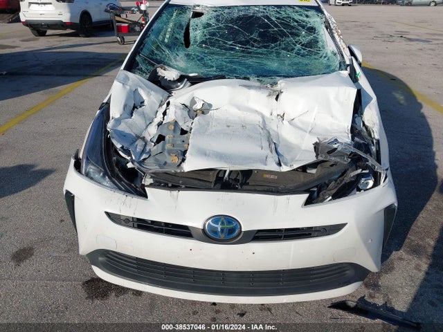 Toyota Prius Le 2020 JTDKARFU3L3110127 Image 6