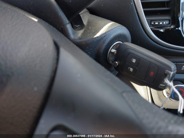 Chevrolet TRAX LS 2017 3GNCJKSB4HL232644 Image 11