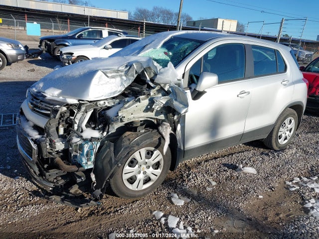 Chevrolet TRAX LS 2017 3GNCJKSB4HL232644 Image 2