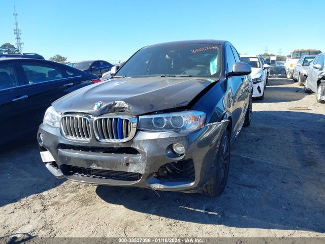 5UXXW7C50J0W64098 BMW X4 M40i