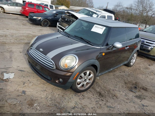 2010 MINI COOPER CLUBMAN WMWML3C51ATX37089 Photo 1