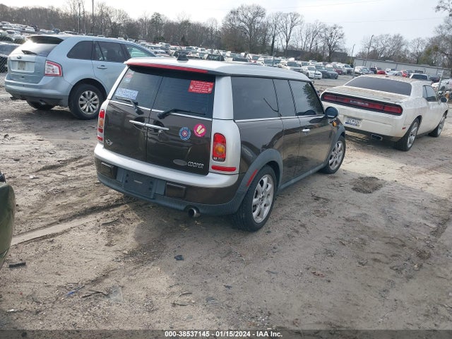 2010 MINI COOPER CLUBMAN WMWML3C51ATX37089 Photo 3