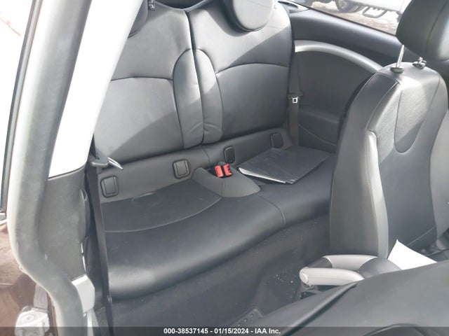 2010 MINI COOPER CLUBMAN WMWML3C51ATX37089 Photo 7
