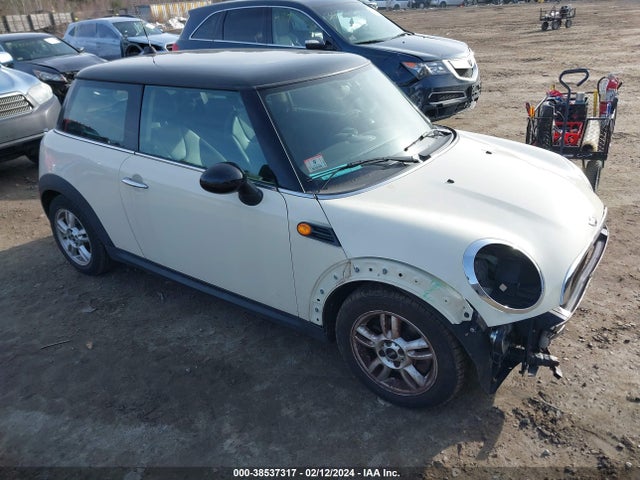 2013 MINI HARDTOP WMWSU3C56DT686374 Photo 0