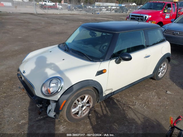 2013 MINI HARDTOP WMWSU3C56DT686374 Photo 1