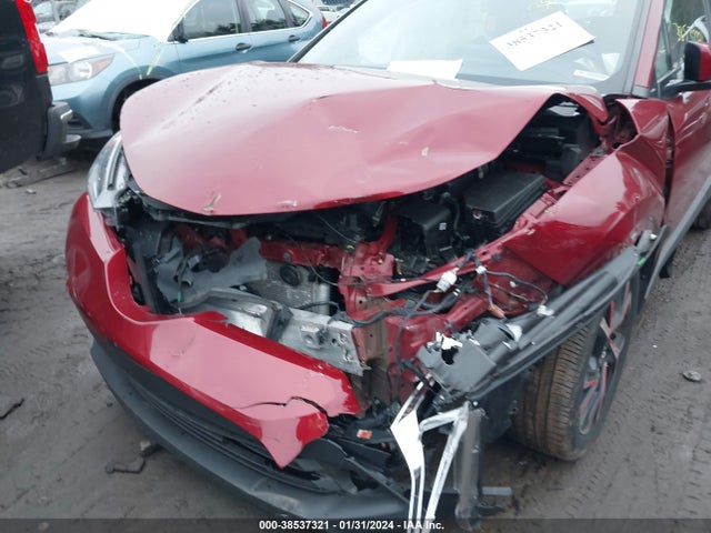 Toyota C-HR XLE 2019 NMTKHMBX9KR081758 Image 6