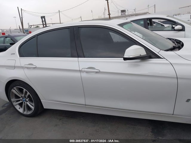 BMW 330e Iperformance 2018 WBA8E1C53JA758702 Image 13