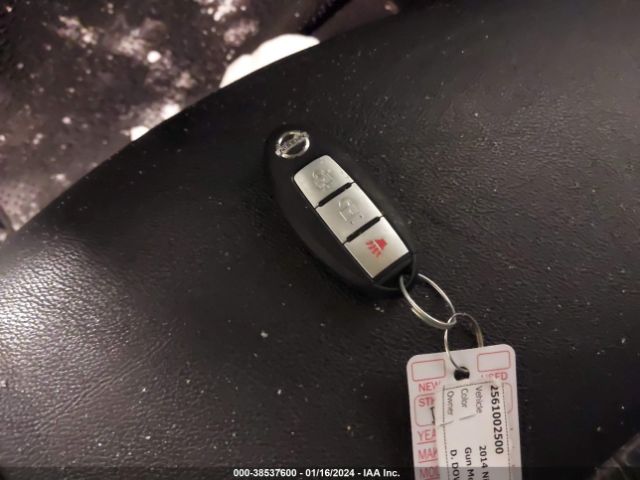 JN8AF5MV8ET359922 Nissan Juke Sl