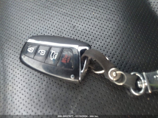 Hyundai Santa Fe Limited Ultimate 2018 KM8SRDHF8JU276396 Image 11