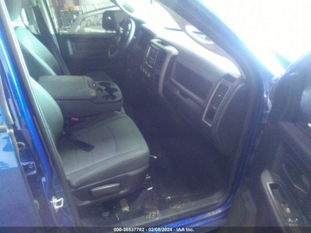3C6RR6KTXHG555673 RAM 1500 Tradesman  4x2 5'7 Box