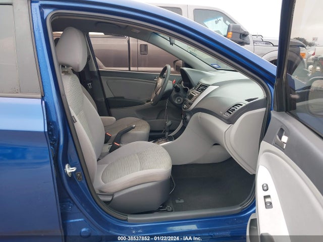 Hyundai ACCENT SE 2017 KMHCT4AE8HU307714 Image 5